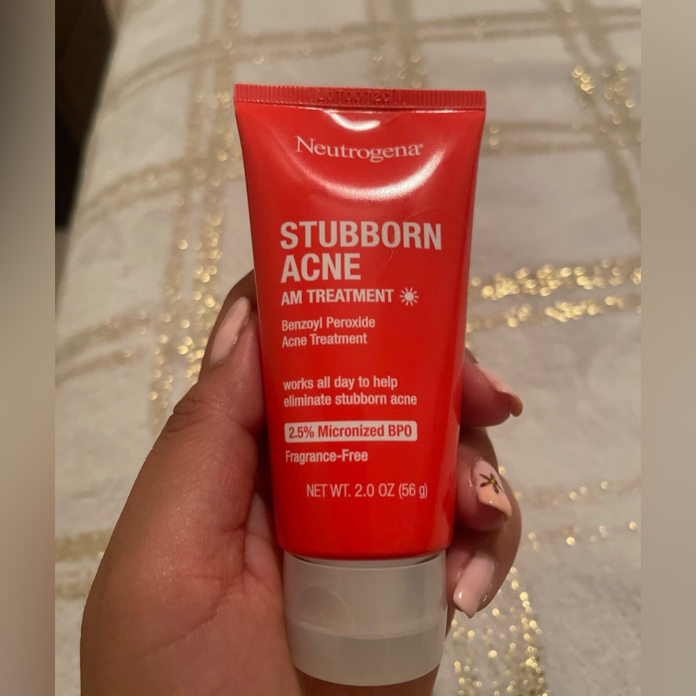 Neutrogena stubborn acne